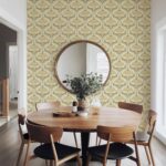 Scalloped Coneflower Wallpaper - Vintage Floral Elegance